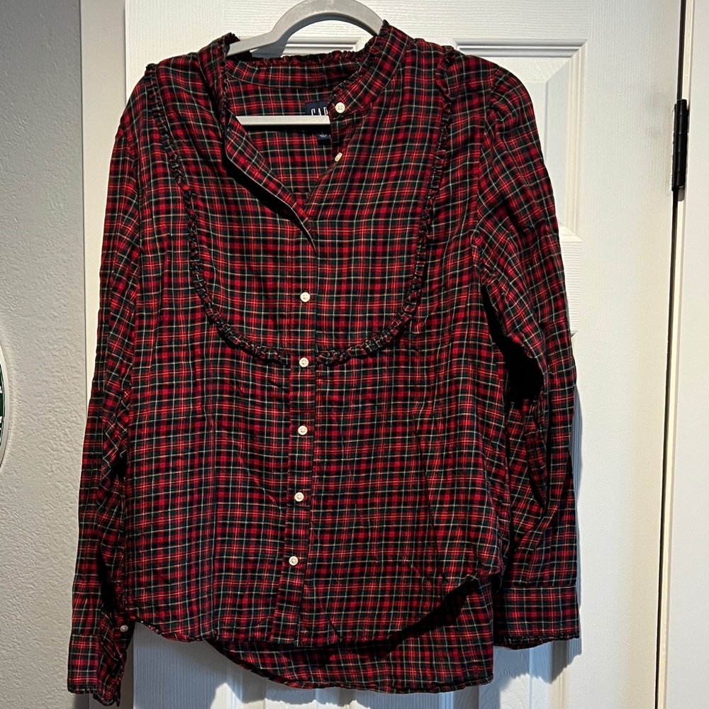 GAP Tartan Plaid Shirt in Red and Green